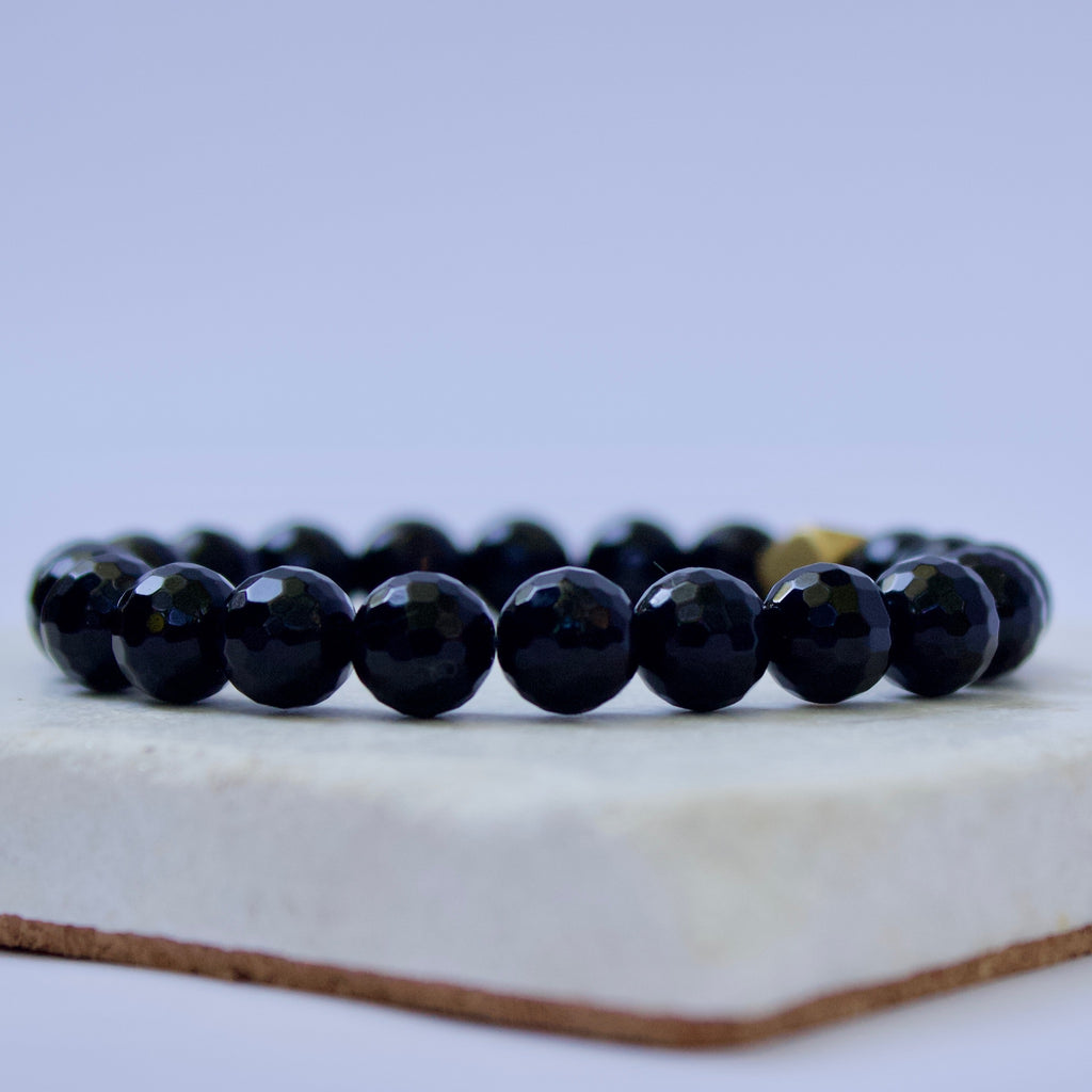 The Iris | Faceted Black Onyx