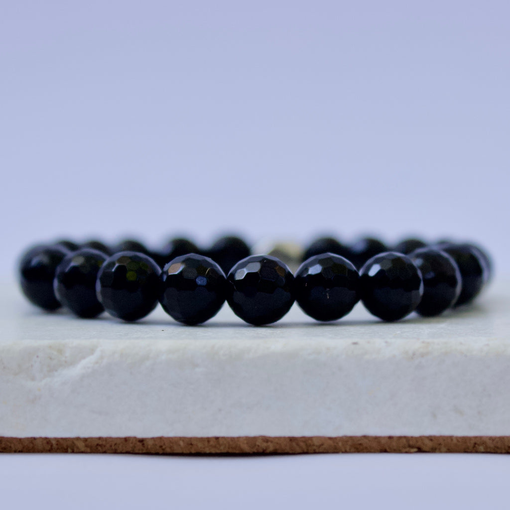 The Iris | Faceted Black Onyx